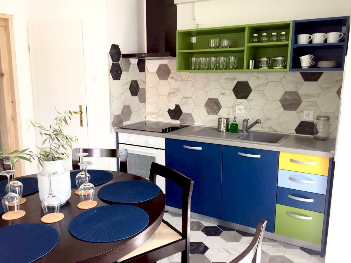 Apartment Olive Groove Малинска Екстериор снимка
